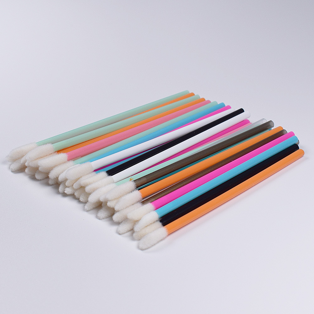 Brosse à lèvres jetable, 50 pi - Beauty Kiss Makeup avis et prix