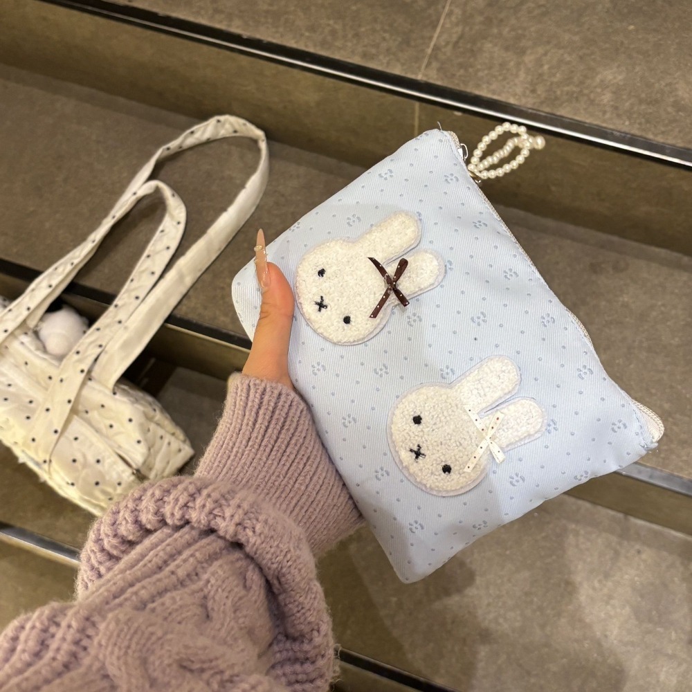 Sac de maquillage Miffy Kawaii - Beauty Kiss Makeup avis et prix