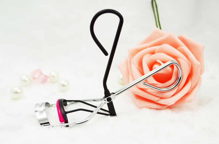 Recourbe-cils de précision en  - Beauty Makeup Sale avis et prix